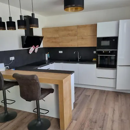 Novy Apartman V Arealu Wellness Hotelu Frymburk nad Vltavou Exterior foto