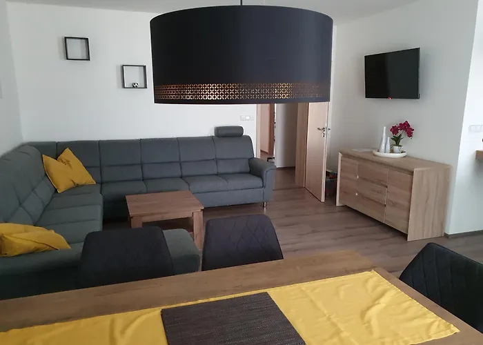 Novy Apartman V Arealu Wellness Hotelu Frymburk