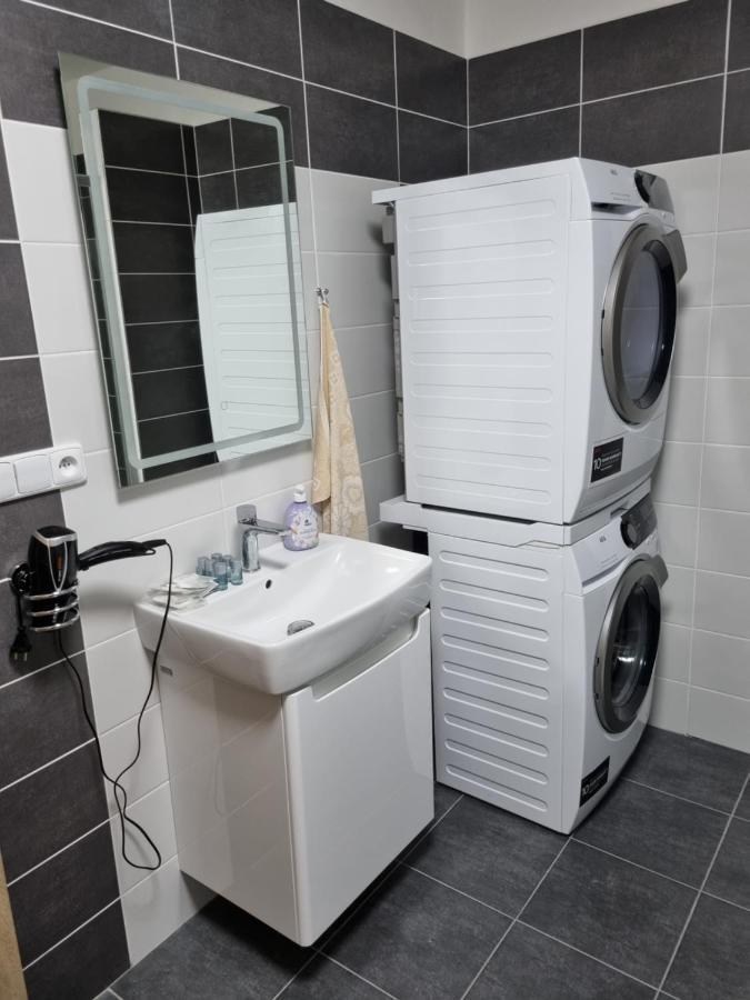 Novy V Arealu Wellness Apartment